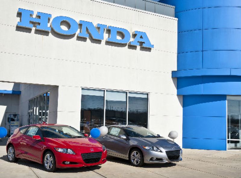 Honda de México dice que fue legal la cancelación a un concesionario